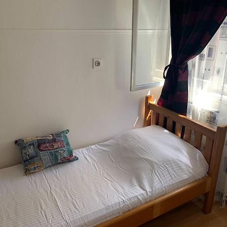 Cheerfull 2-Bedroom With Patio. Close To All Ameneties. Zagreb Exteriör bild